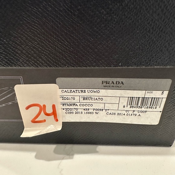 Men’s PRADA Loafers, SIZE 8, excellent condition - Picture 9 of 11